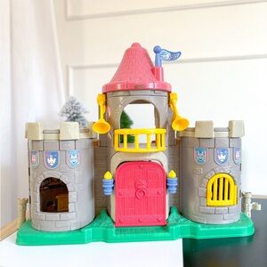 Little People Lil Kingdom Castle